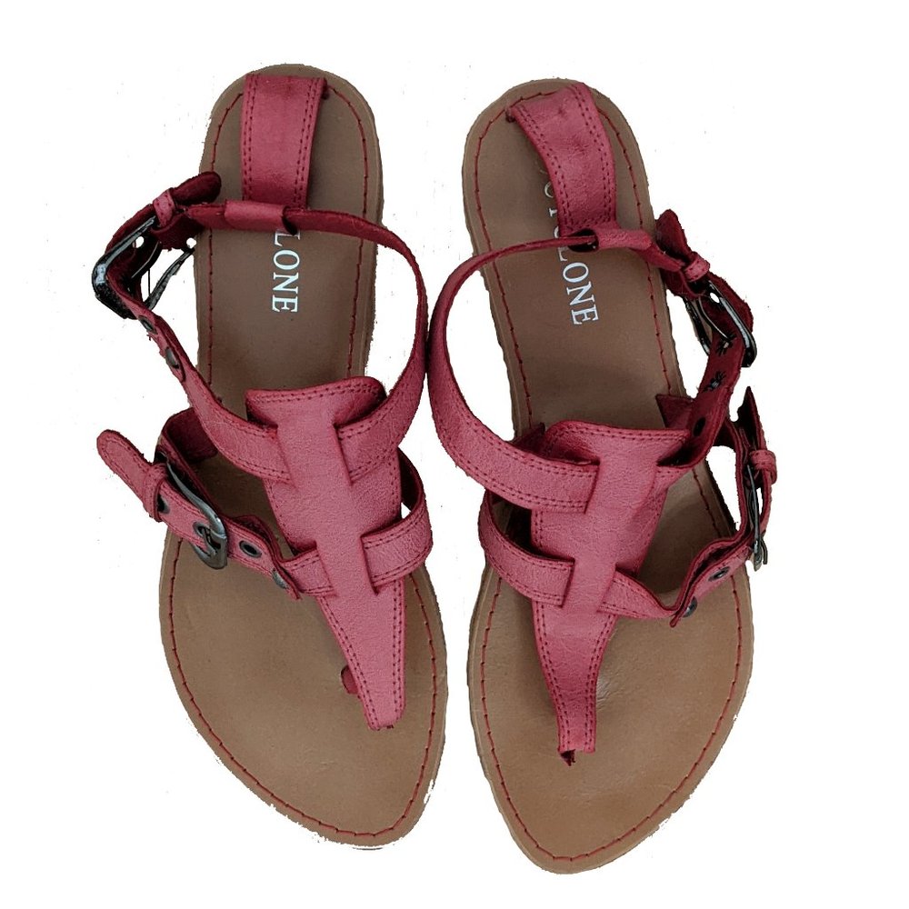 Cyclone red sandals